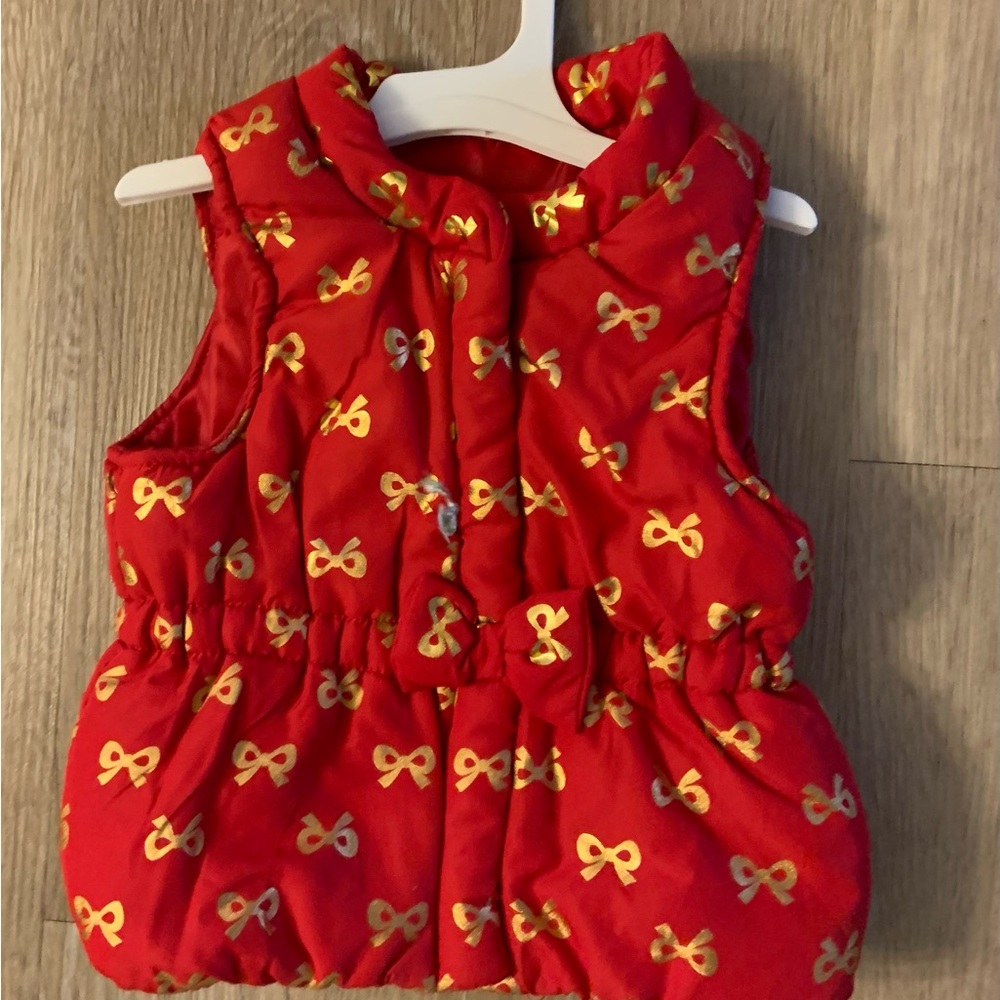 Healthtex Girl's Size 12 Months Red Zip Front Puffed Vest With Gold Bows